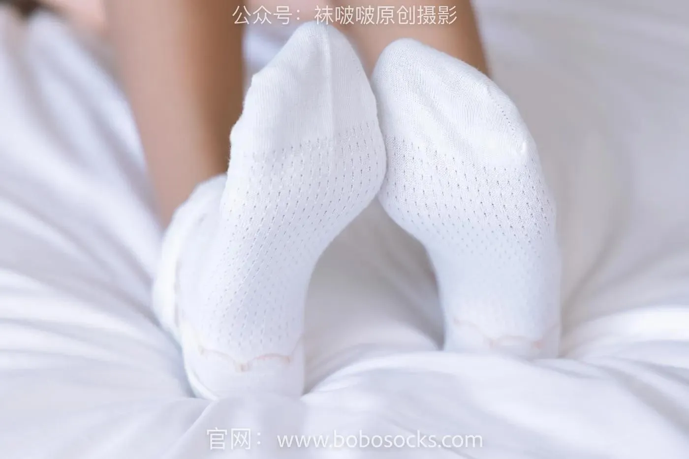[BoBoSocks袜啵啵]NO.133 稚予-高跟长靴、白棉袜、咖啡丝 [140P]插图2